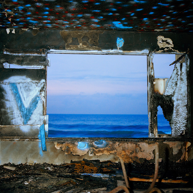 http://pitchfork-cdn.s3.amazonaws.com/longform/221/Deerhunter-Fading-Frontier640.jpg