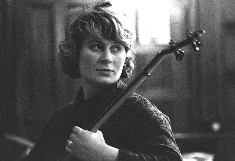 British Folk Icon Shirley Collins on the Music of Her Life Pitchfork