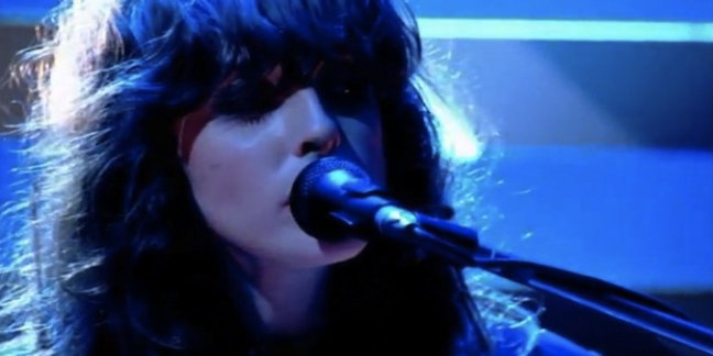 Watch Beach House Play "Myth" on "Jools Holland"