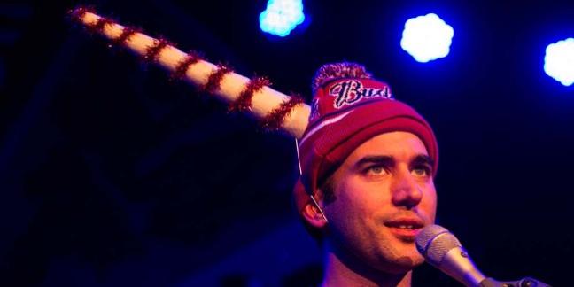 Report: Sufjan Kicks Off Xmas Tour