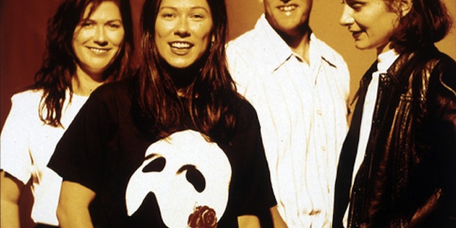 The Breeders Extend Last Splash Anniversary Tour