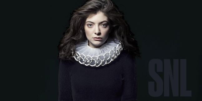 Watch Lorde Perform “Green Light” on “SNL”