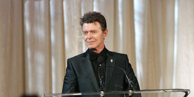 David Bowie’s Lazarus Musical Gets VR Experience