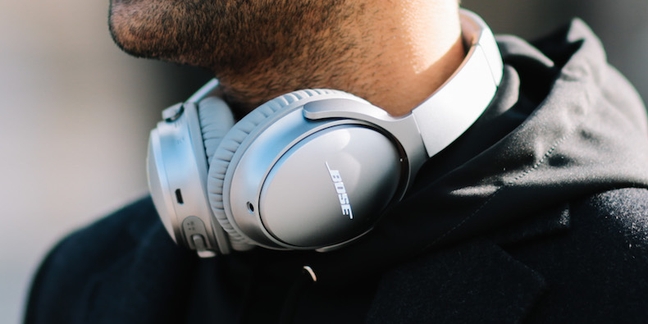 Bose Headphones Are Spying on Users, New Lawsuit Claims