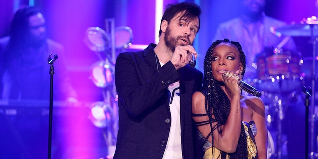 Dirty Projectors Perform “Cool Your Heart” With D∆WN, Tyondai Braxton, the Roots on “Fallon”