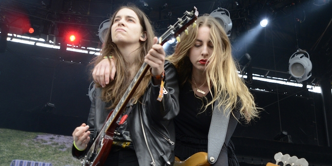 Haim Perform New Song “Little of Your Love” on “SNL”: Watch