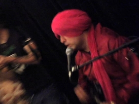 Pitchfork Live: Hold Me Tight