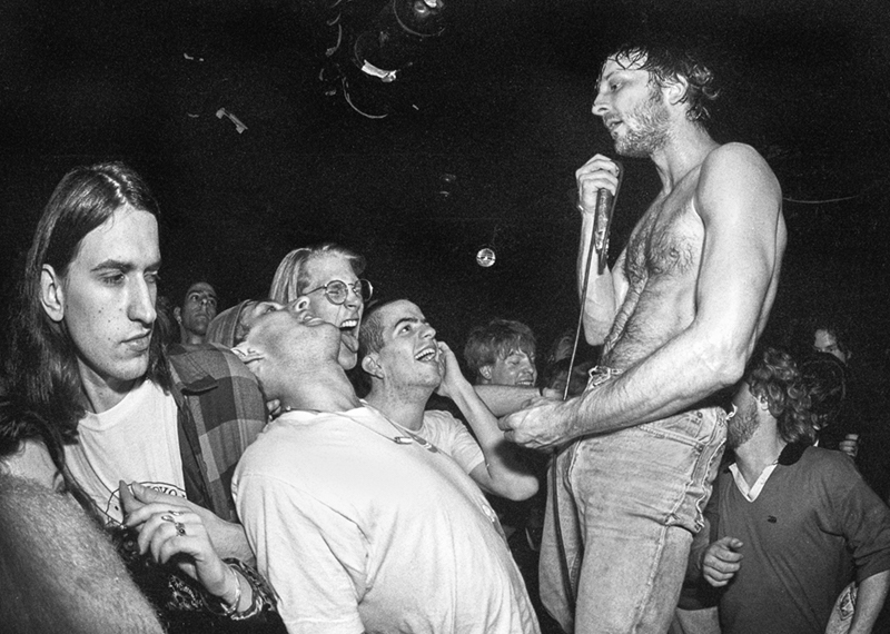 Yearbook: Beyond Rock—The Heyday of Chicago’s ’90s DIY Scene | Pitchfork